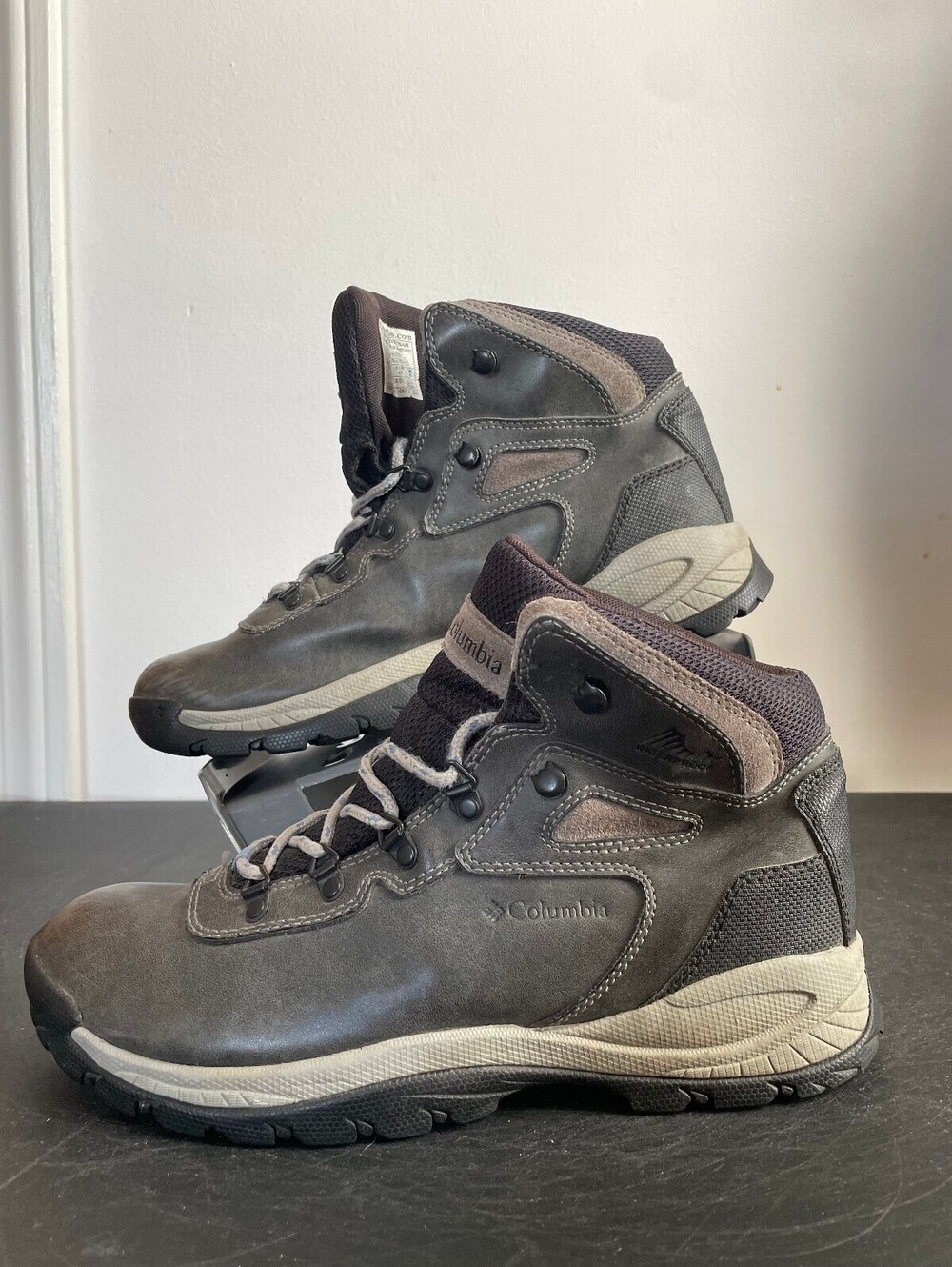 COLUMBIA NEWTON RIDGE PLUS
